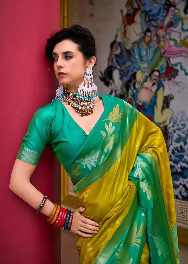 Green_And_Yellow_Banarasi_Woven_Design_Saree_For_Women