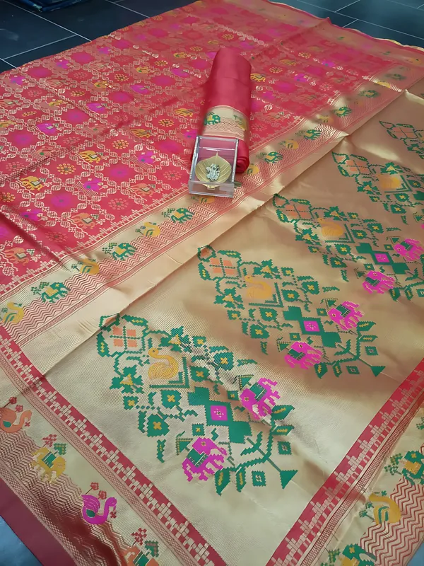 Red_Banarasi_Ethnic_Motifs_Woven_Design_Saree_For_Women