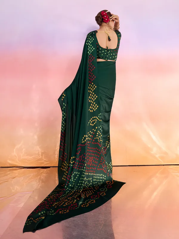 Green_Art_Silk_Solid/Plain_Tie-Dye_Geometric_Print_Saree_For_Women