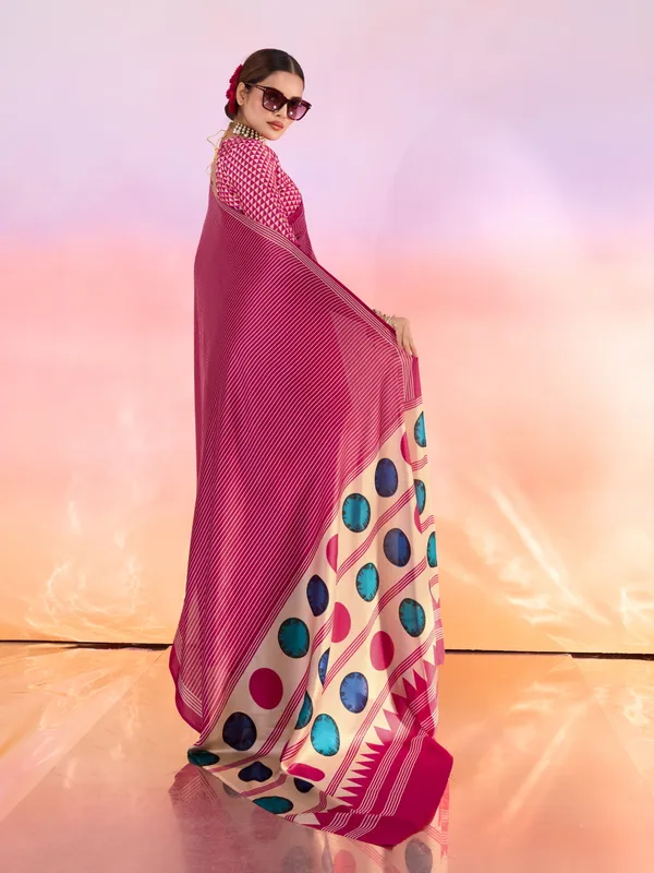 Pink_And_Cream_Art_Silk_Striped_Geometric_Print_Temple_Border_Polka_Print_Saree_For_Women