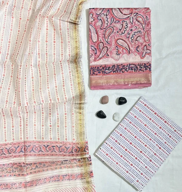 Soft_Paisley_&_Striped_Pink_Hand_Crafted_Authentic_Pure_Maheshwari_Silk_Unstitched_Suit_(03_Piece)