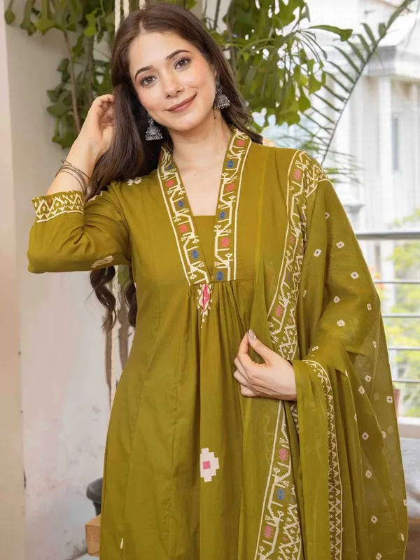 Sm_Olive_Green_Printed_Kurta_Set