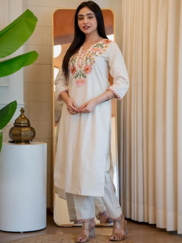 Off_White_Cotton_Straight_Floral_Embroidered_Kurta_Pant_Set_For_Women