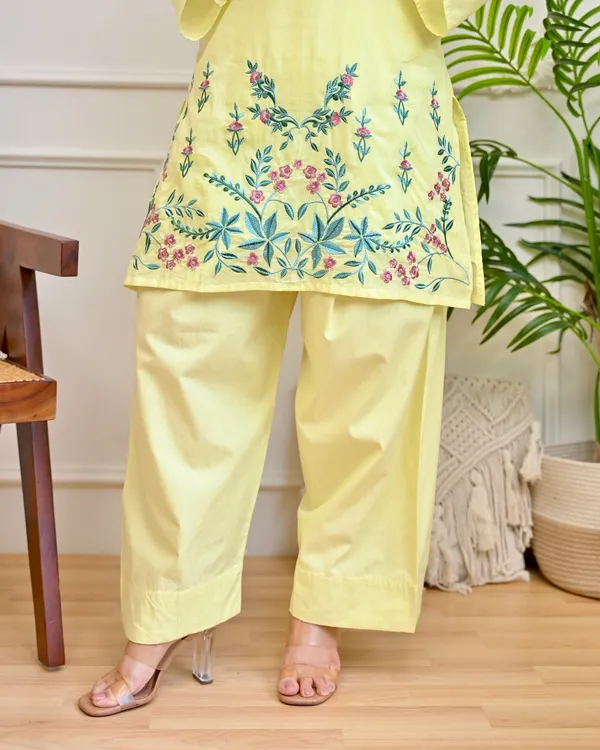 Lemon_Blossom_Threaded_Mul_Cotton_Farshi_Set