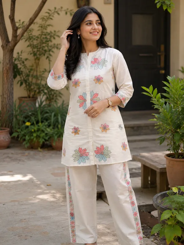 Off_White_Embroidered_Cotton_Flex_Co-Ord_Set