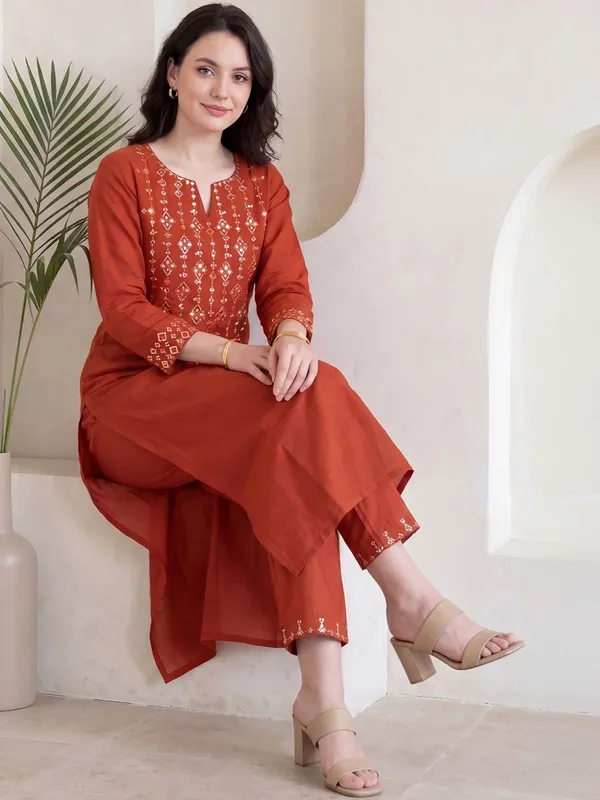 Rust_Embroidered_Straight_Kurta_Trousers_Set