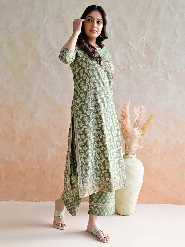 Sage_Green_Pink_Hand_Block_Printed_Cotton_Suit