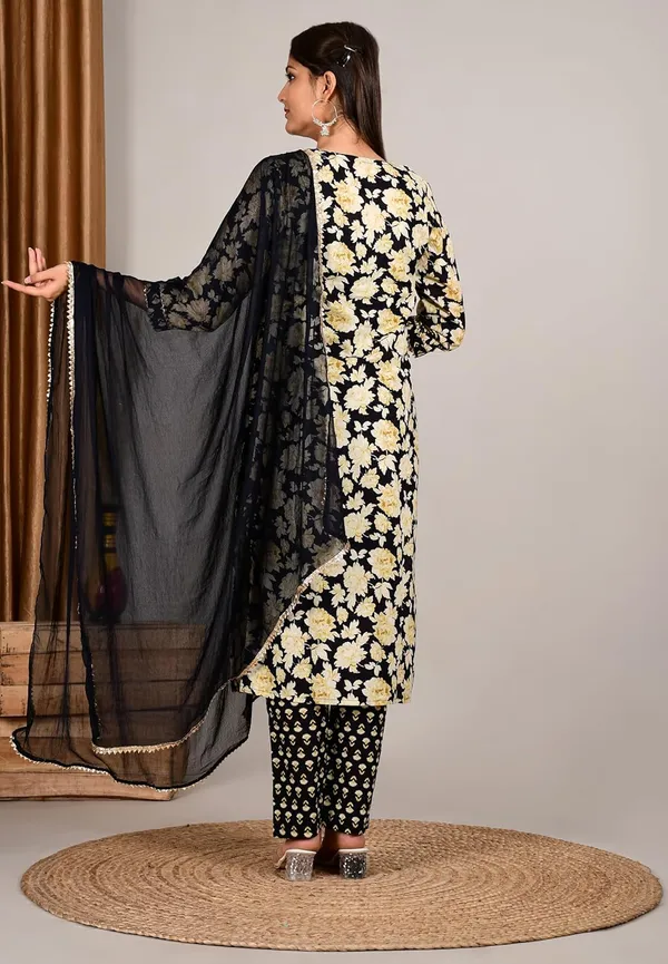 Black_Cotton_Premium_Kurta_Set_For_Women