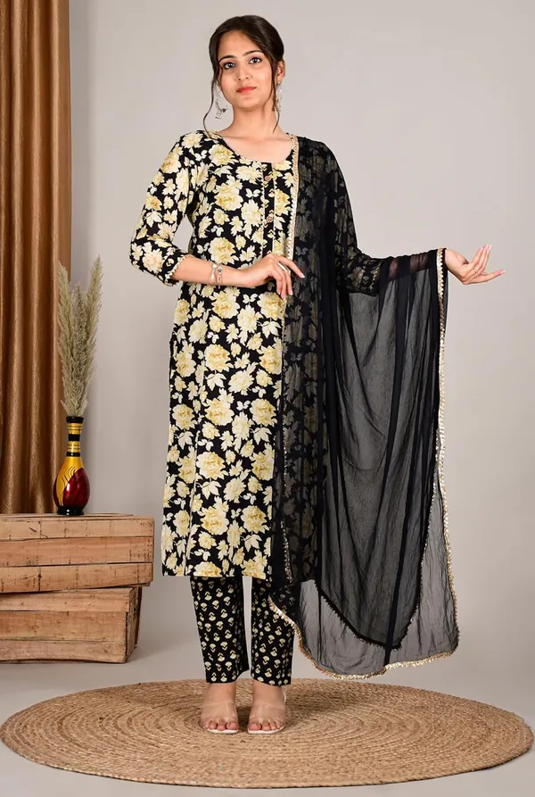 Black_Cotton_Premium_Kurta_Set_For_Women