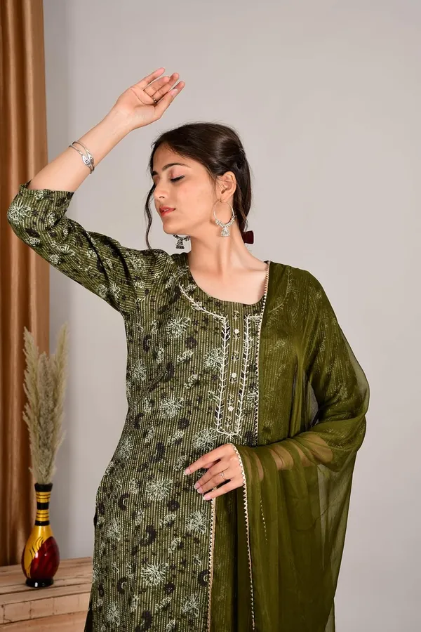 Olivegreen_Cotton_Premium_Kurta_Set_For_Women