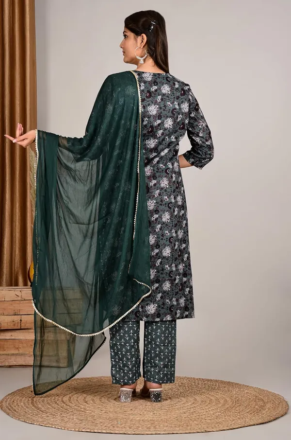 Dark_Green_Cotton_Premium_Kurta_Set_For_Women