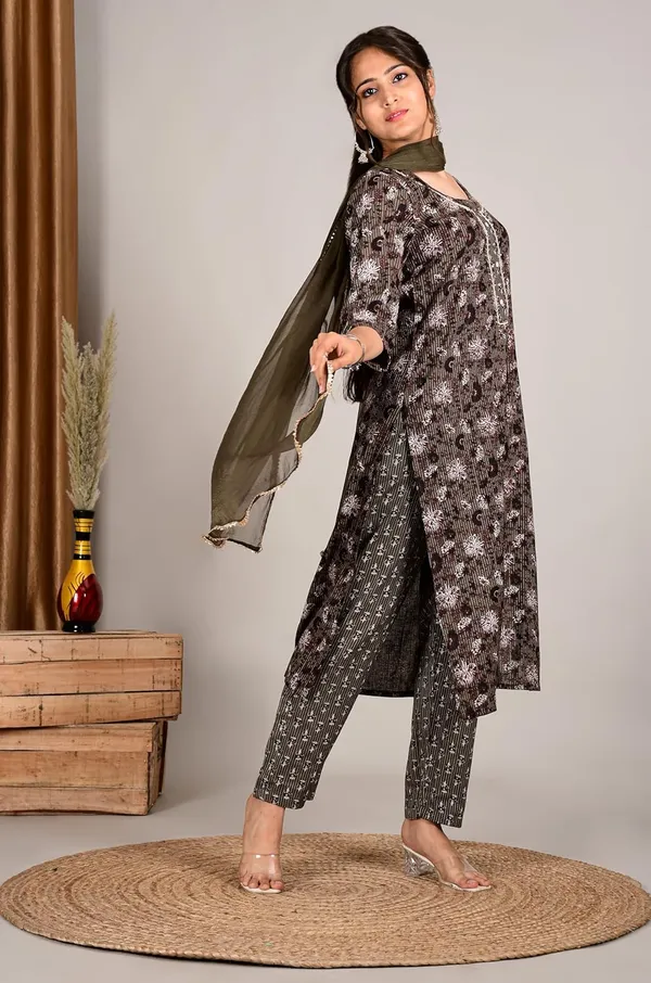 Dim_Grey_Cotton_Premium_Kurta_Set_For_Women