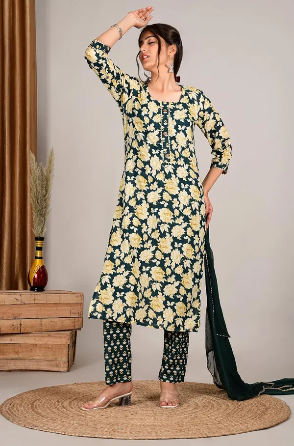 Bottle_Green_Cotton_Premium_Kurta_Set_For_Women