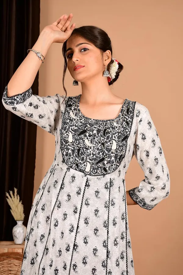 Black_Cotton_Premium_Gown_Kurta_For_Women