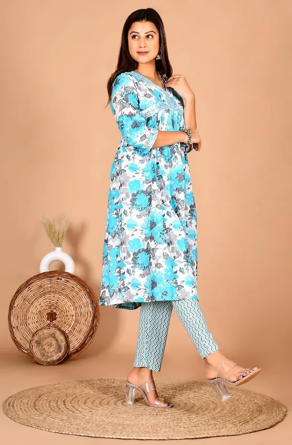 Skyblue_Cotton_Premium_Alia_Cut_Kurta_Set_For_Women