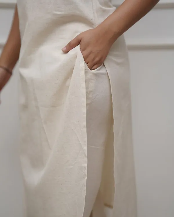 White_Rayon_Premium_Kurta_Pant_Set_For_Women