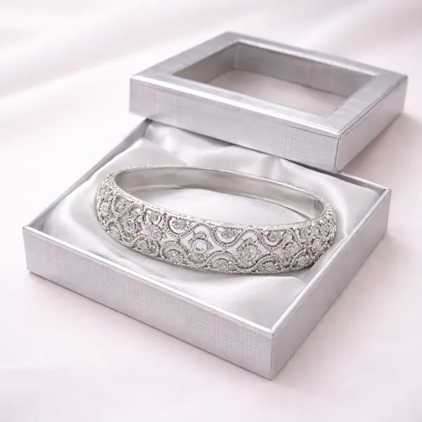Pack_of_12_Premium_Transparent_Lid_Bangle_Jewellery_Gift_Box_Set_–_Elegant_Display_Packaging_for_Bangles_with_Soft_Cushion