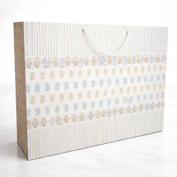 PACK_OF_10_Decorative_Gifting_Bag_with_Lid_&_Handle