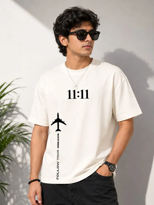 11:11_Oversized_Graphic_Print_Round_Neck_T_shirt