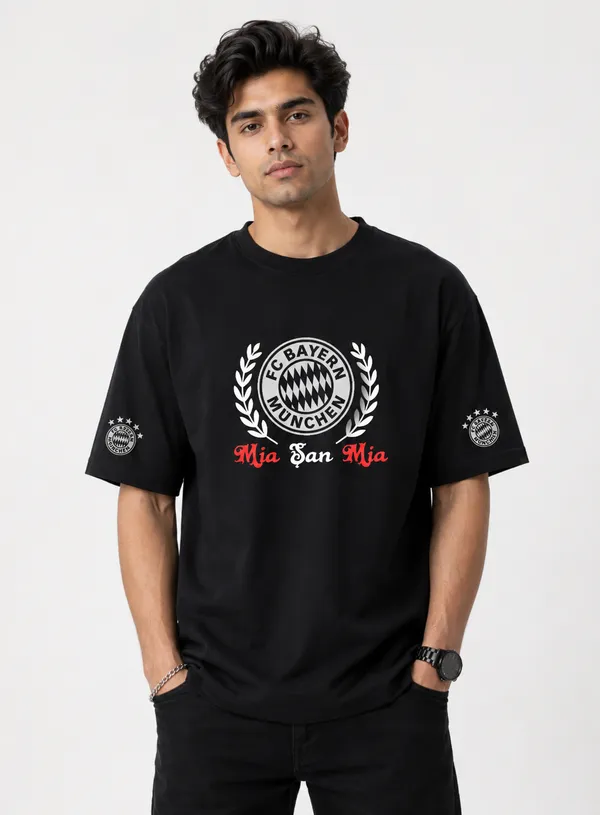 FC_Bayern_Mia_Oversized_Graphic_Print_Round_Neck_T_shirt_in_Black_
