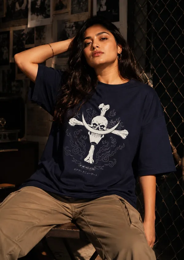 GOW_Graphic_Print_Round_Neck_Oversized_Tshirt