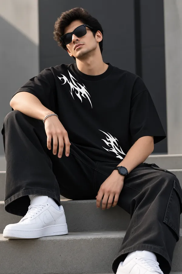 Giffy_Life_Cyber_Sigilism_Oversized_Tee_-_Black_Tribal_Flame_Printed_Graphic_Streetwear_T-Shirt