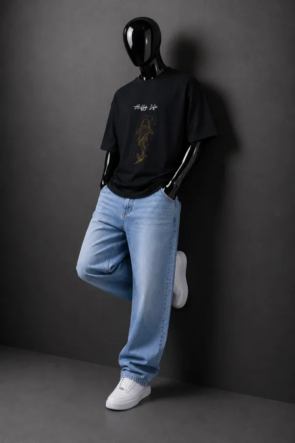 Giffy_Life_Golden_Koi_Oversized_Tee_-_Black_Minimalist_Japanese_Aesthetic_Streetwear_T-Shirt