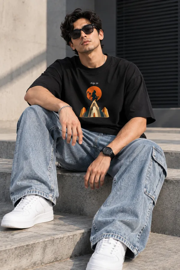 Giffy_Life_Hanuman_Mountain_Oversized_Tee_-_Black_Devotional_Minimalist_Graphic_Printed_Streetwear_T-Shirt