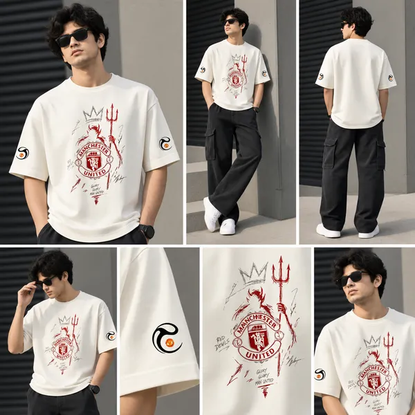 Giffy_Life_Manchester_United_Red_Devils_Oversized_Tee_-_Off-White_Football_Bloke-Core_Printed_Graphic_Streetwear_T-Shirt