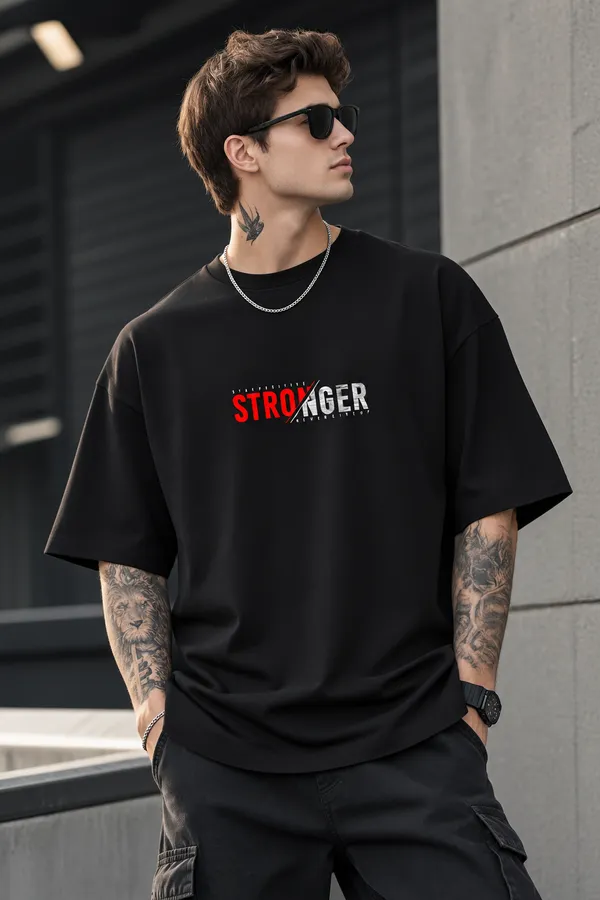 Giffy_Life_Stronger_Typography_Oversized_Tee_-_Black_&_Red_Motivational_Graphic_Streetwear_T-Shirt