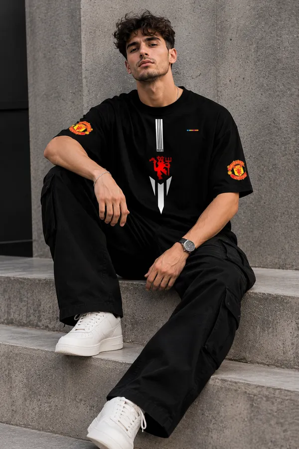 Giffy_Life_"Red_Devil_Blade"_Black_Oversized_T-Shirt_|_Premium_Heavyweight_Cotton_Football_Blokecore_Drop_Shoulder_Tee