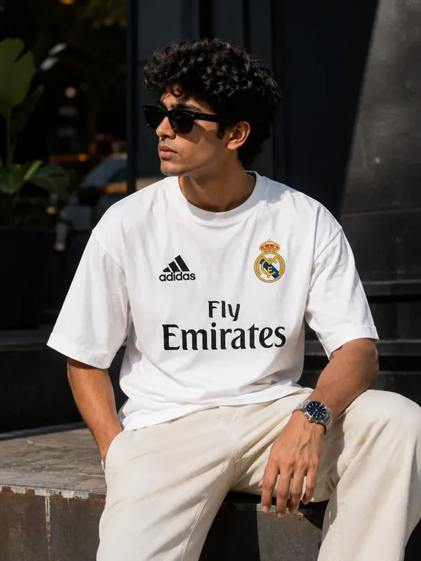 Real_Madrid_Fan_Edition_White_Oversized_Graphic_Print_Round_Neck_T_shirt_