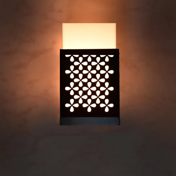 Giftwala_Uplight_Wall_Lamp_Without_Bulb(Pack_Of_1)