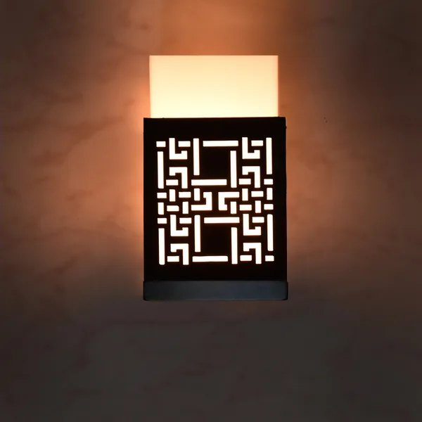 Giftwala_Uplight_Wall_Lamp_Without_Bulb(Pack_Of_1)