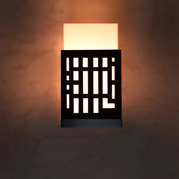 Giftwala_Uplight_Wall_Lamp_Without_Bulb(Pack_Of_1)