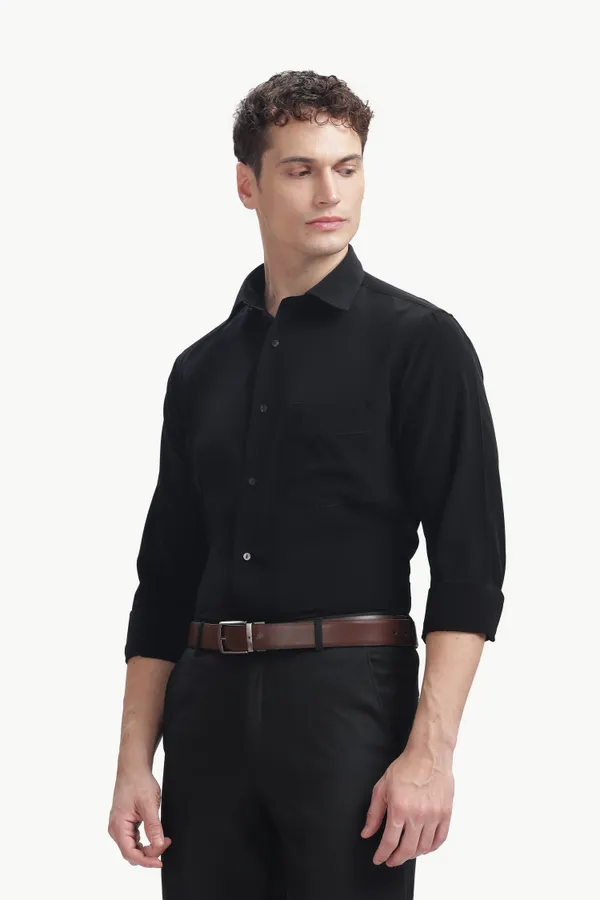 Solid_Milano_Fit_Wrinkle_Free_Formal_Shirt_For_Men