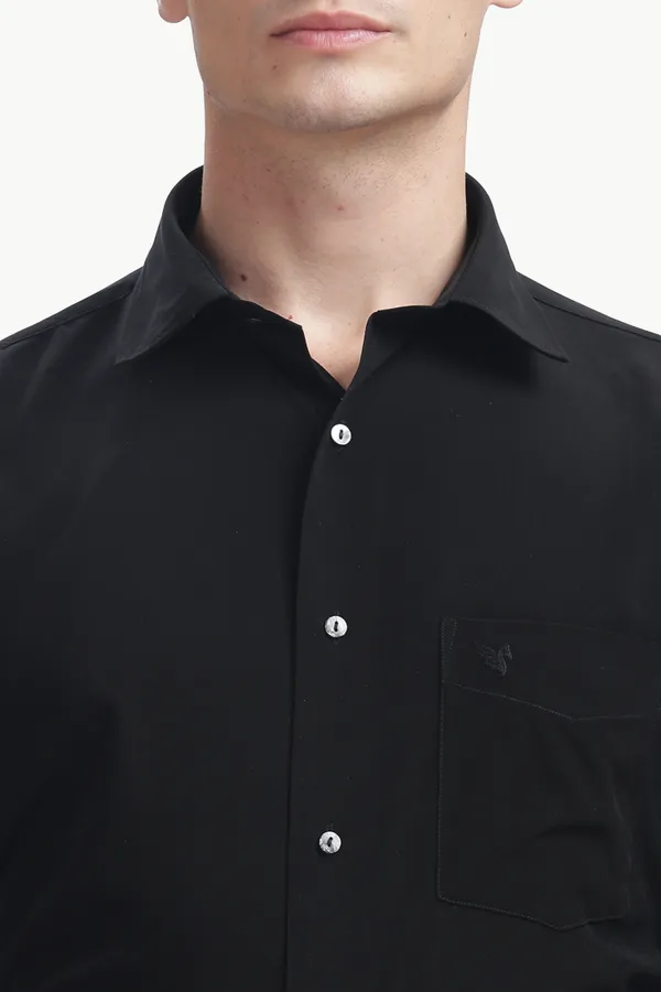 Solid_Milano_Fit_Wrinkle_Free_Formal_Shirt_For_Men