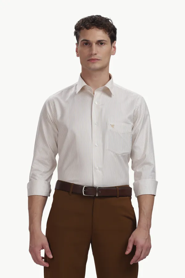 Vertical_Striped_Milano_Fit_Formal_Shirt_For_Men
