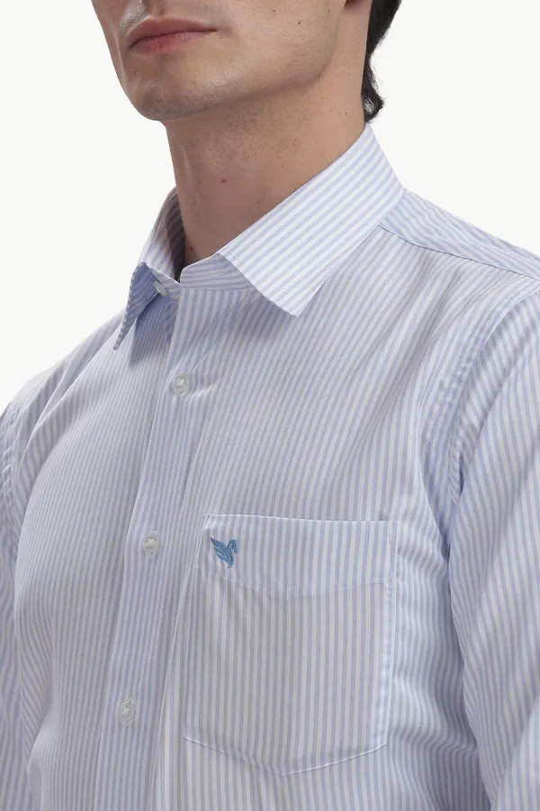 Vertical_Striped_Milano_Fit_Formal_Shirt_For_Men