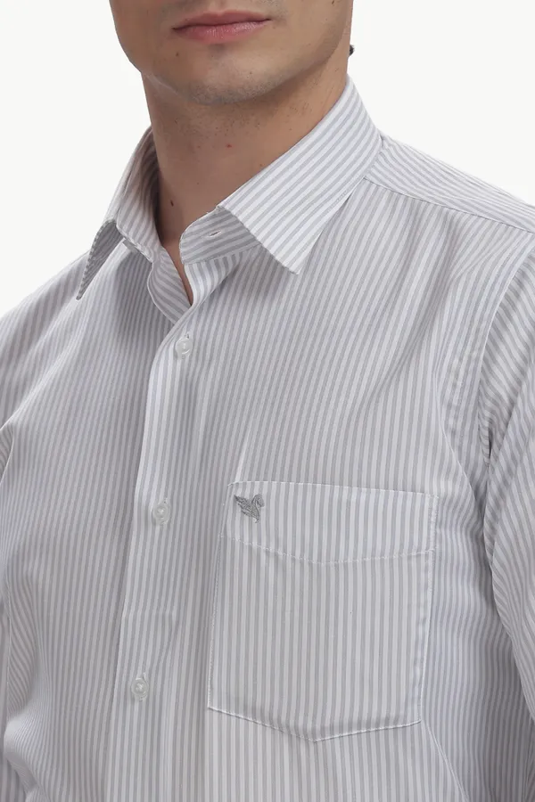 Vertical_Striped_Milano_Fit_Formal_Shirt_For_Men
