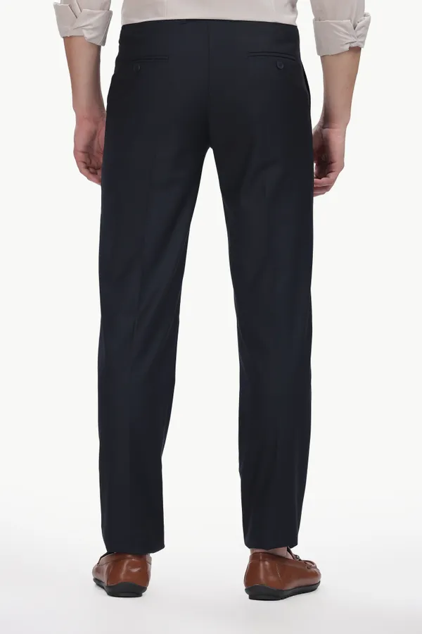 Solid_2-Way_Stretch_Modern_Fit_Formal_Trousers_For_Men