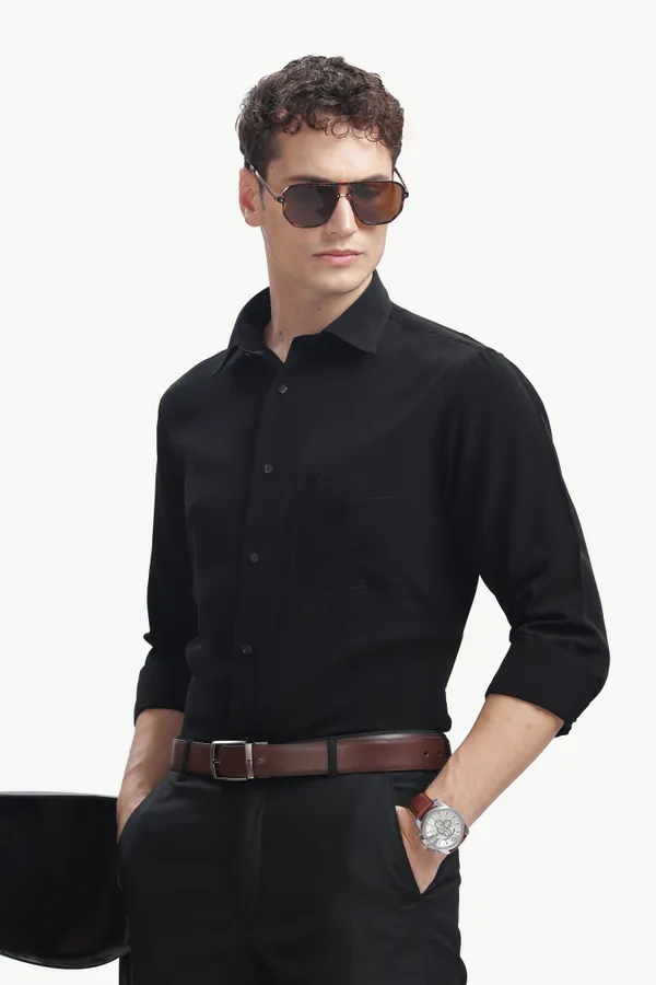 Solid_Milano_Fit_Wrinkle_Free_Formal_Shirt_For_Men