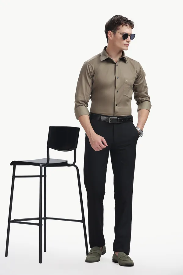 Solid_Wrinkle_Free_4-Way_Stretch_Modern_Fit_Formal_Trousers_For_Men