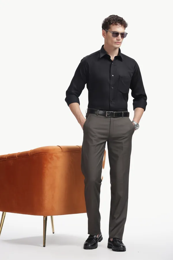 Solid_2-Way_Stretch_Modern_Fit_Formal_Trousers_For_Men