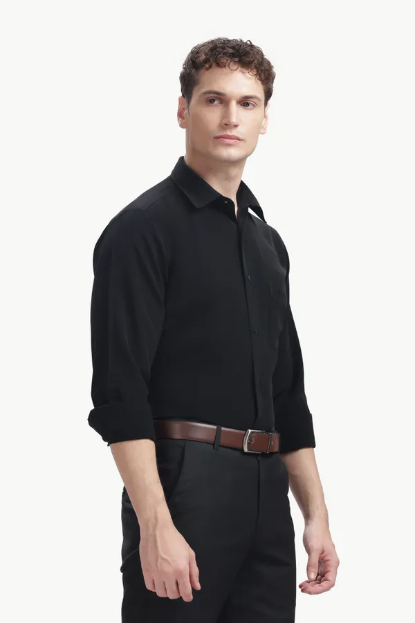 Solid_Milano_Fit_Wrinkle_Free_Formal_Shirt_For_Men