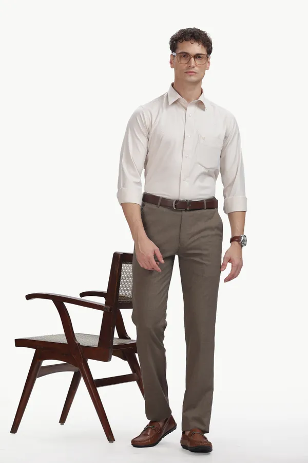 Textured_Wrinkle_Resistant_2-Way_Stretch_Modern_Fit_Formal_Trousers_For_Men