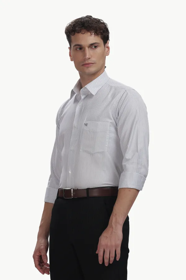 Vertical_Striped_Milano_Fit_Formal_Shirt_For_Men