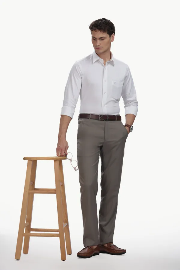 Solid_2-Way_Stretch_Modern_Fit_Formal_Trousers_For_Men