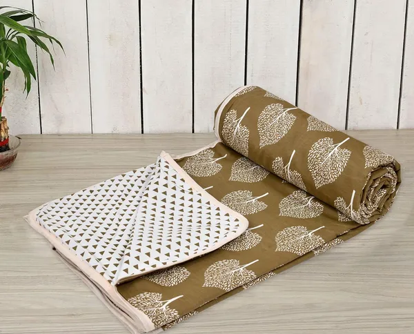 Mehandi_Leaf_Pure_Cotton_Reversible_Printed_3_Layered_Dohar_For_AC_Rooms