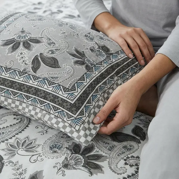 Paisley_Grey_Pure_Cotton_King_Size_Bedsheet_With_2_Pillow_Covers
